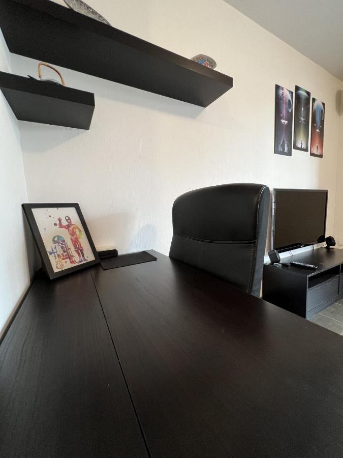 Le Skywalker : T2 Avec Parking & Balcon Apartment ตูลูส ภายนอก รูปภาพ
